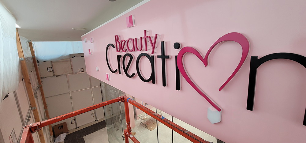 Morales signs Graphics beauty creations